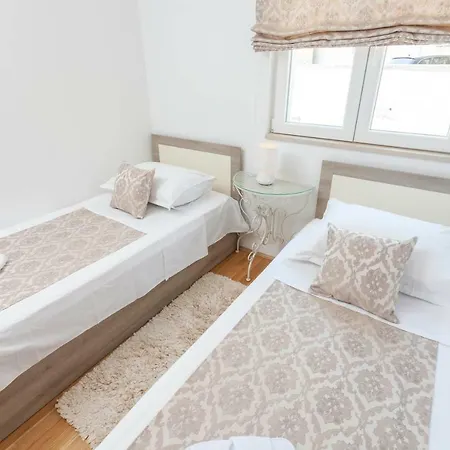 Apartman Lorena Lucijana